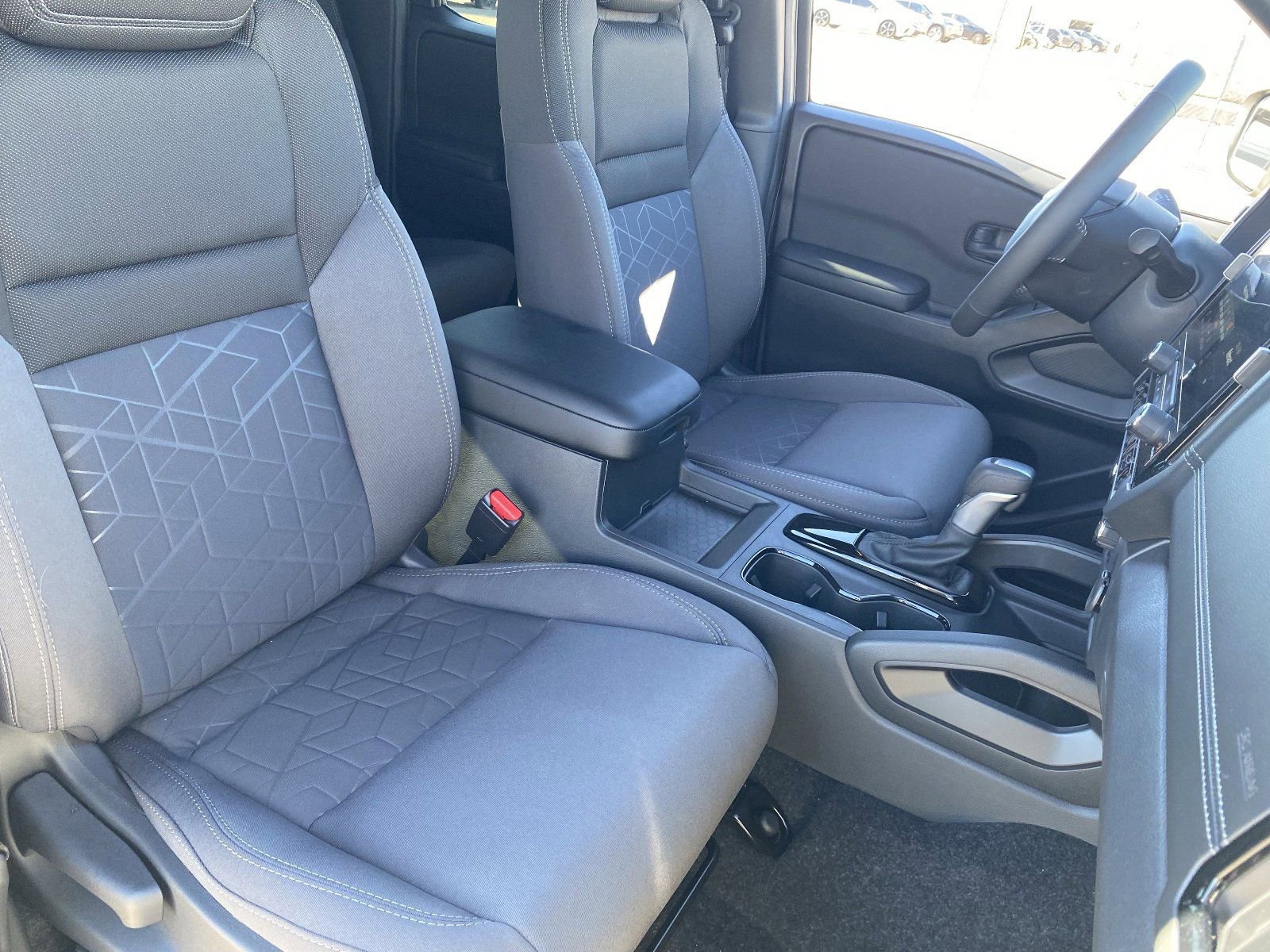 New 2026 Nissan Frontier SV w/ SV Convenience Package image 11