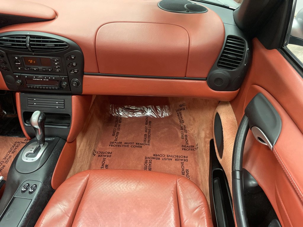 Used 2000 Porsche Boxster image 35