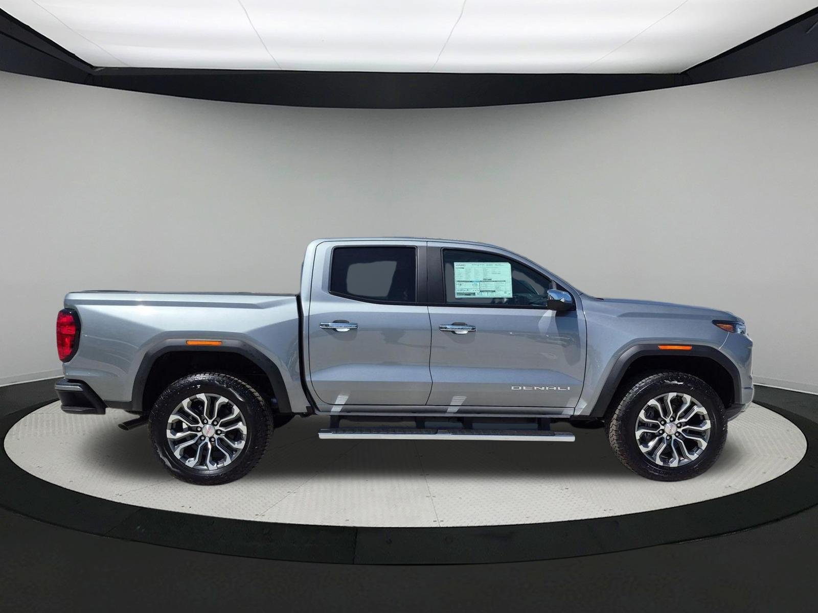 New 2026 GMC Canyon Denali AWD/4WD image 6