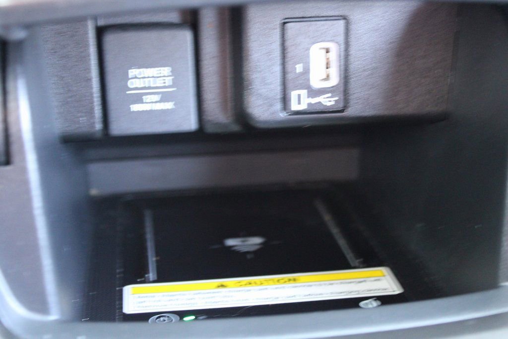 Used 2019 Honda Accord Touring image 18