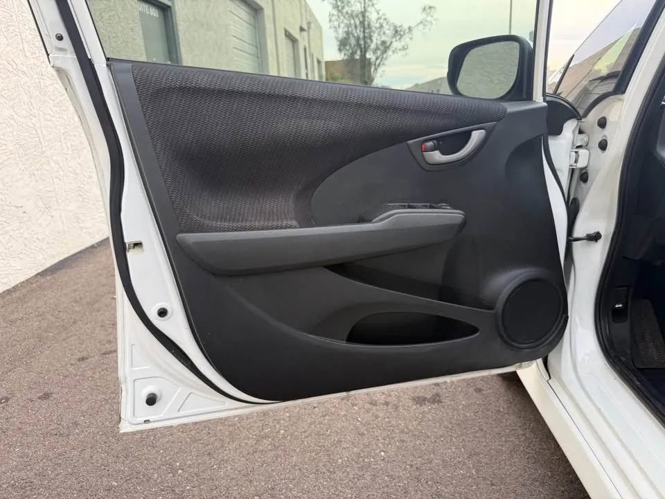 Used 2013 Honda Fit Sport image 17