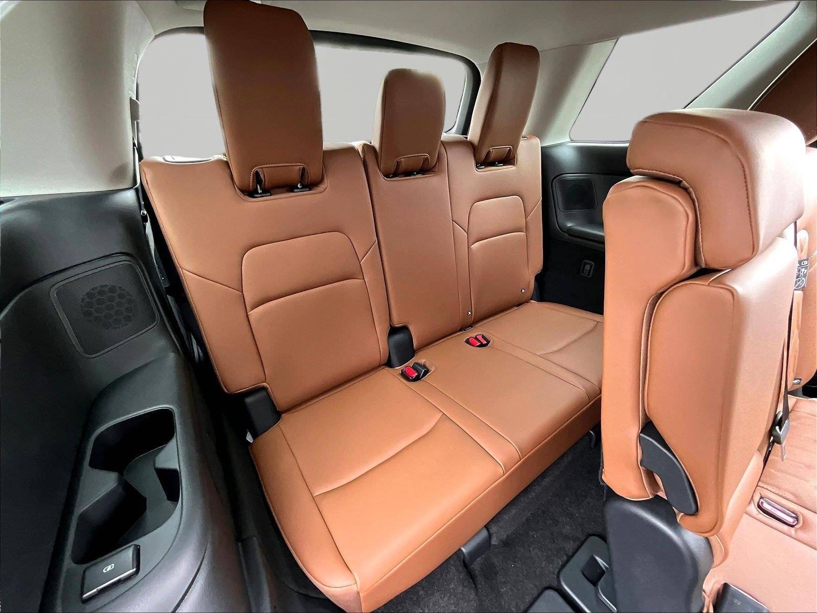 New 2026 Nissan Pathfinder Platinum AWD/4WD image 21