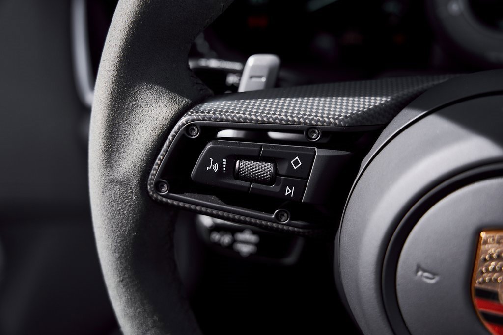 Used 2025 Porsche 911 Turbo S image 49