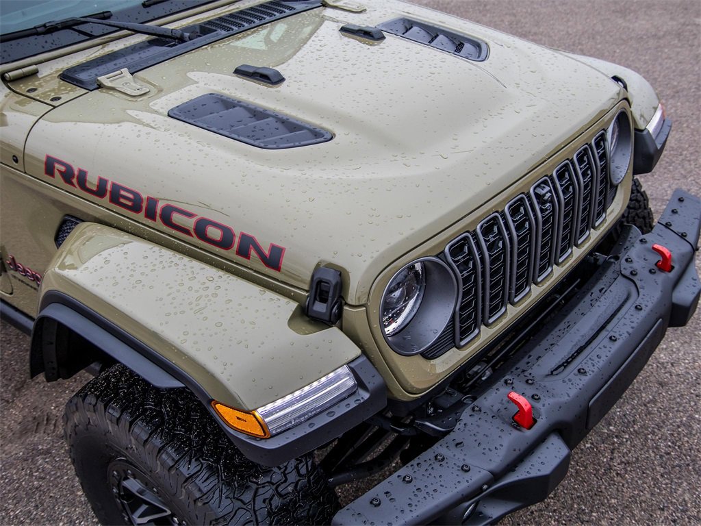 Used 2025 Jeep Wrangler Unlimited Rubicon image 12