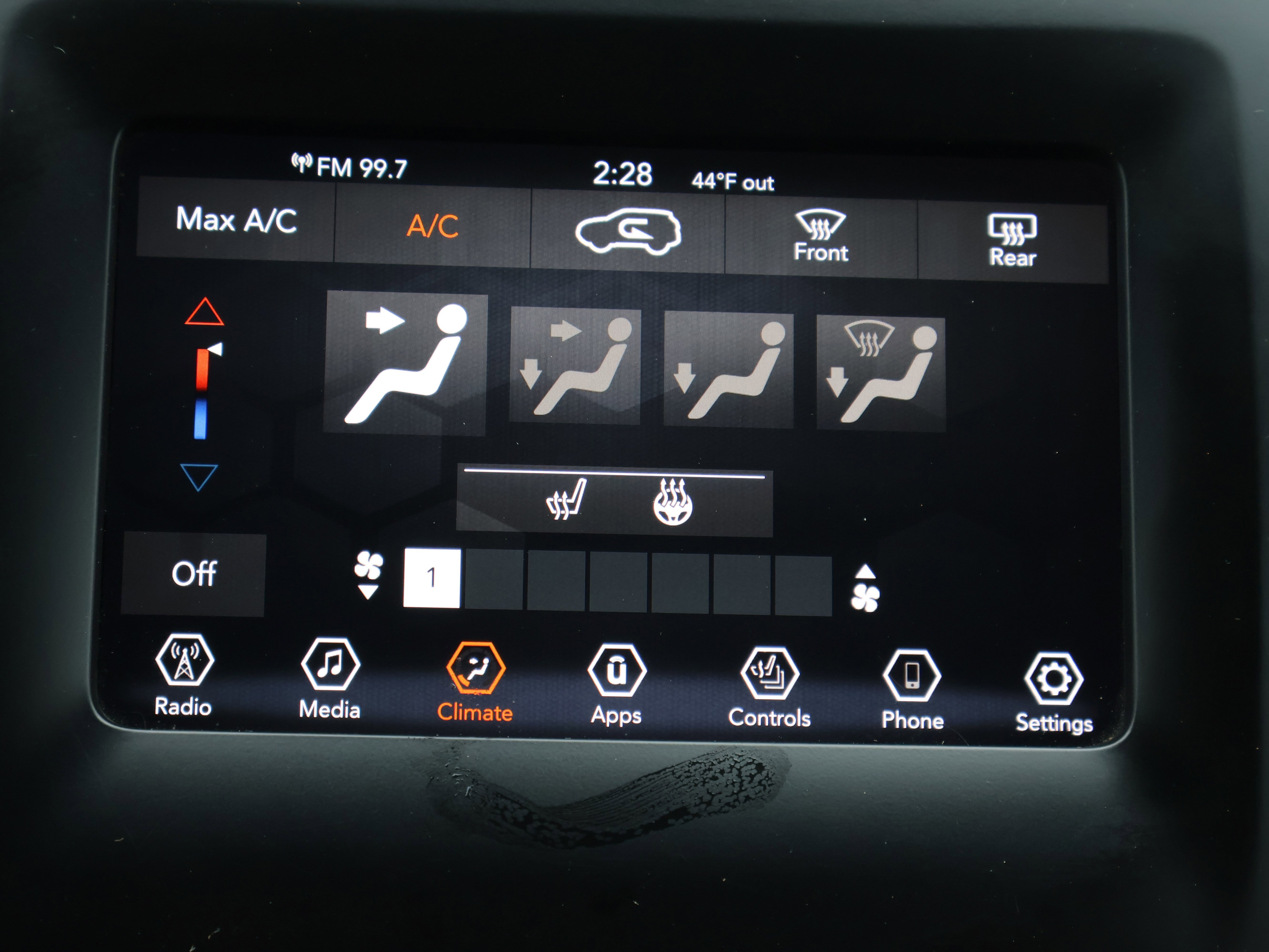 Used 2020 Jeep Cherokee Latitude image 27
