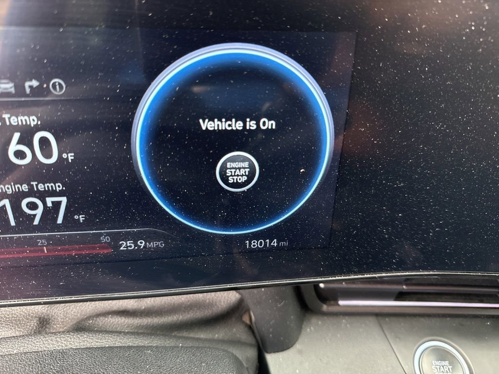 Used 2025 Hyundai Elantra N FWD image 7