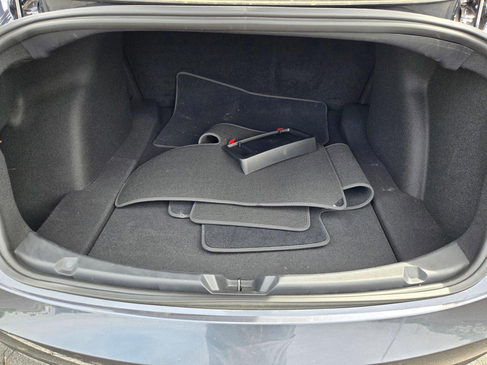 Used 2020 Tesla Model 3 Performance image 27