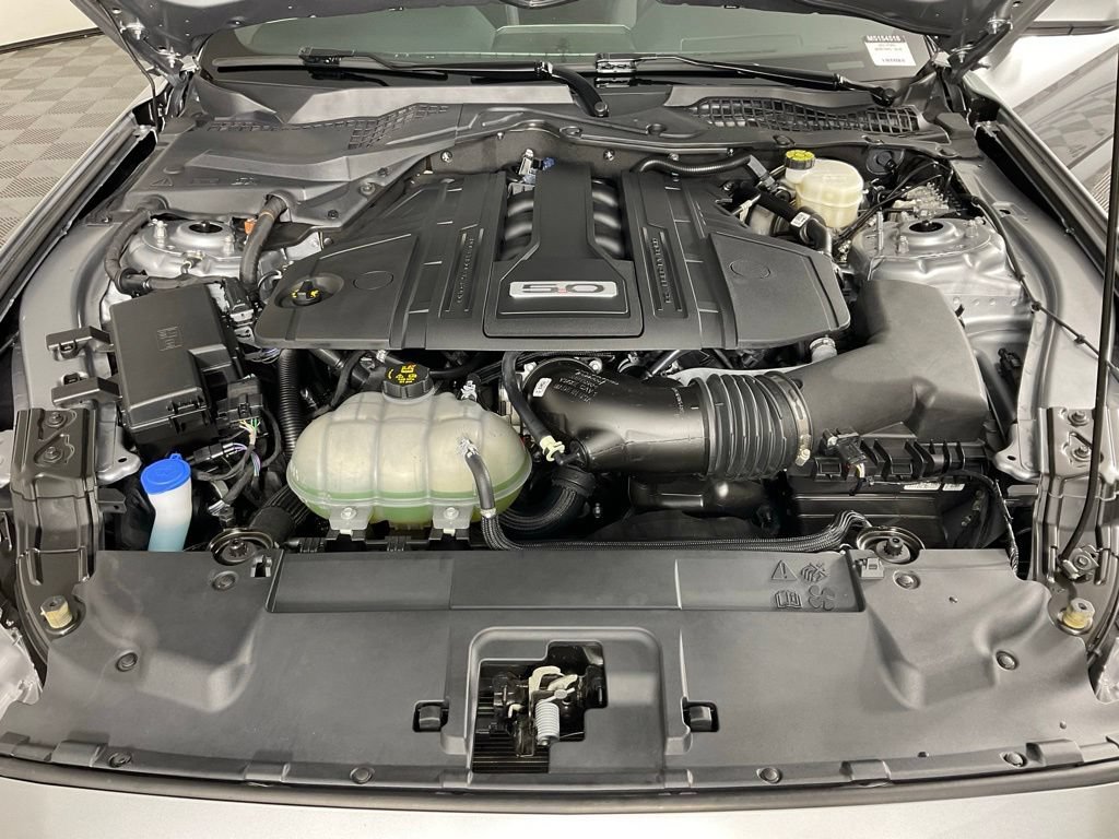 Used 2021 Ford Mustang GT RWD image 9