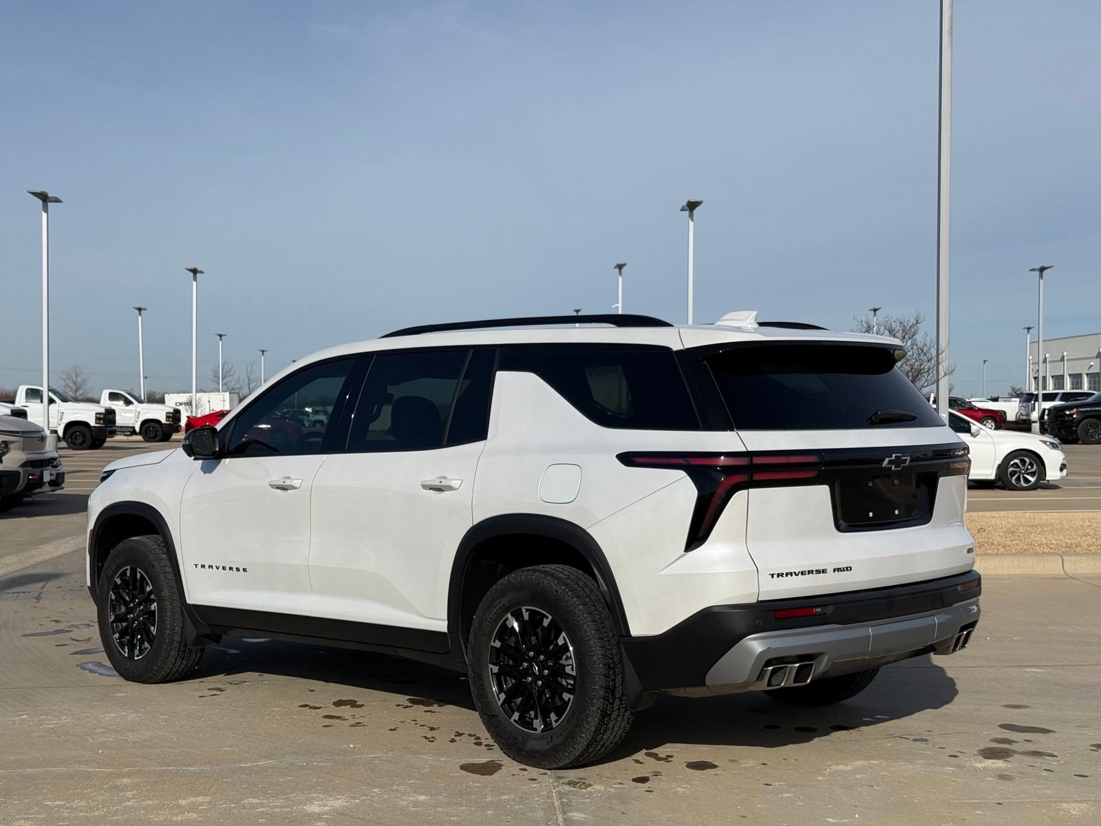 Certified 2024 Chevrolet Traverse Z71 w/ LPO, Floor Liner Package image 5