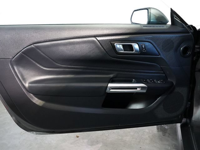 Used 2025 Ford Mustang Premium RWD image 22