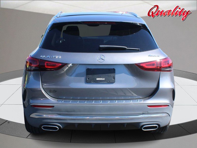 Used 2021 Mercedes-Benz GLA 250 4MATIC image 4
