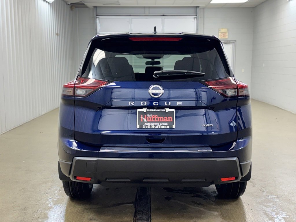 New 2026 Nissan Rogue SV image 6
