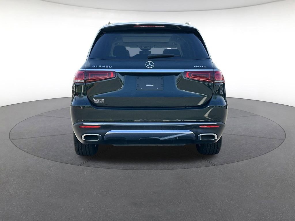 Used 2022 Mercedes-Benz GLS 450 4MATIC image 4