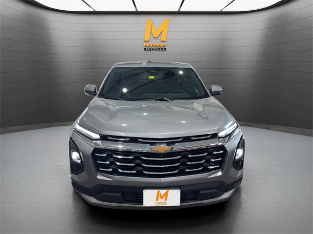 Used 2025 Chevrolet Equinox LT image 3
