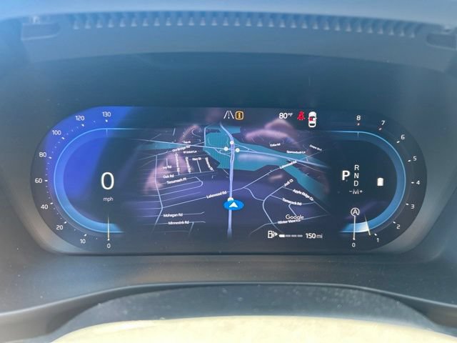 Certified 2025 Volvo XC40 B5 Plus AWD/4WD image 21