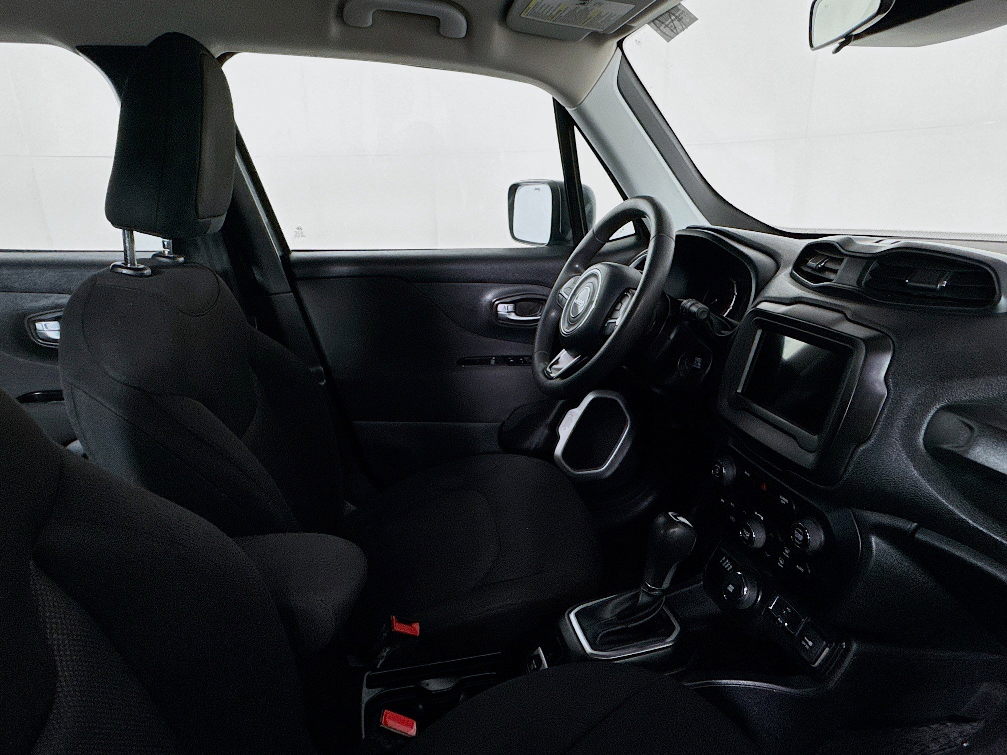 Used 2019 Jeep Renegade Sport w/ UConnect 7.0 Group AWD/4WD image 28