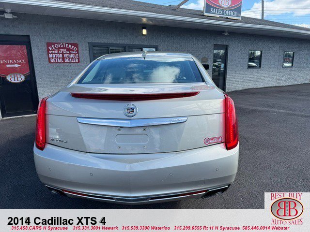 Used 2014 Cadillac XTS Luxury AWD/4WD image 2