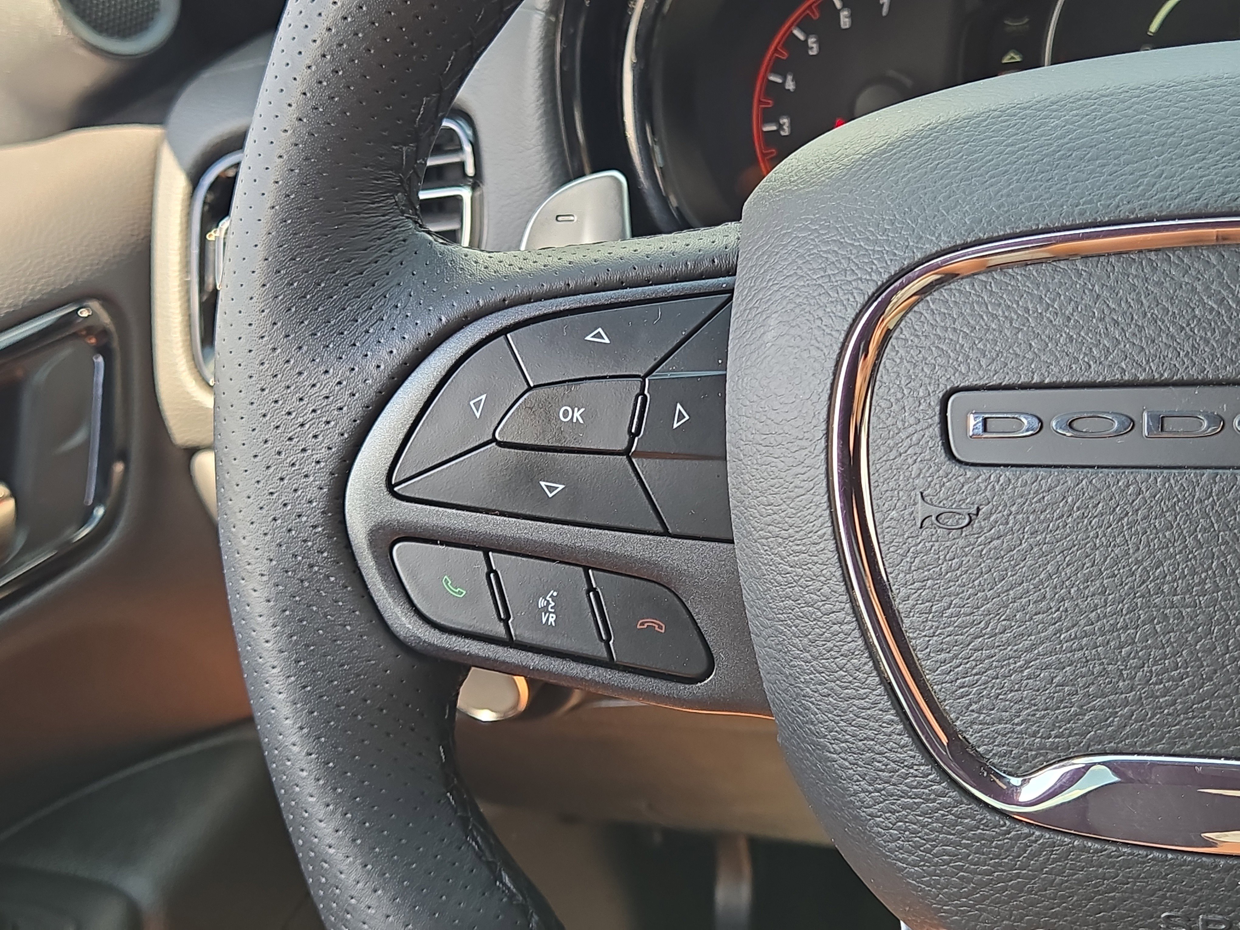 Used 2025 Dodge Durango GT w/ Blacktop Package image 25