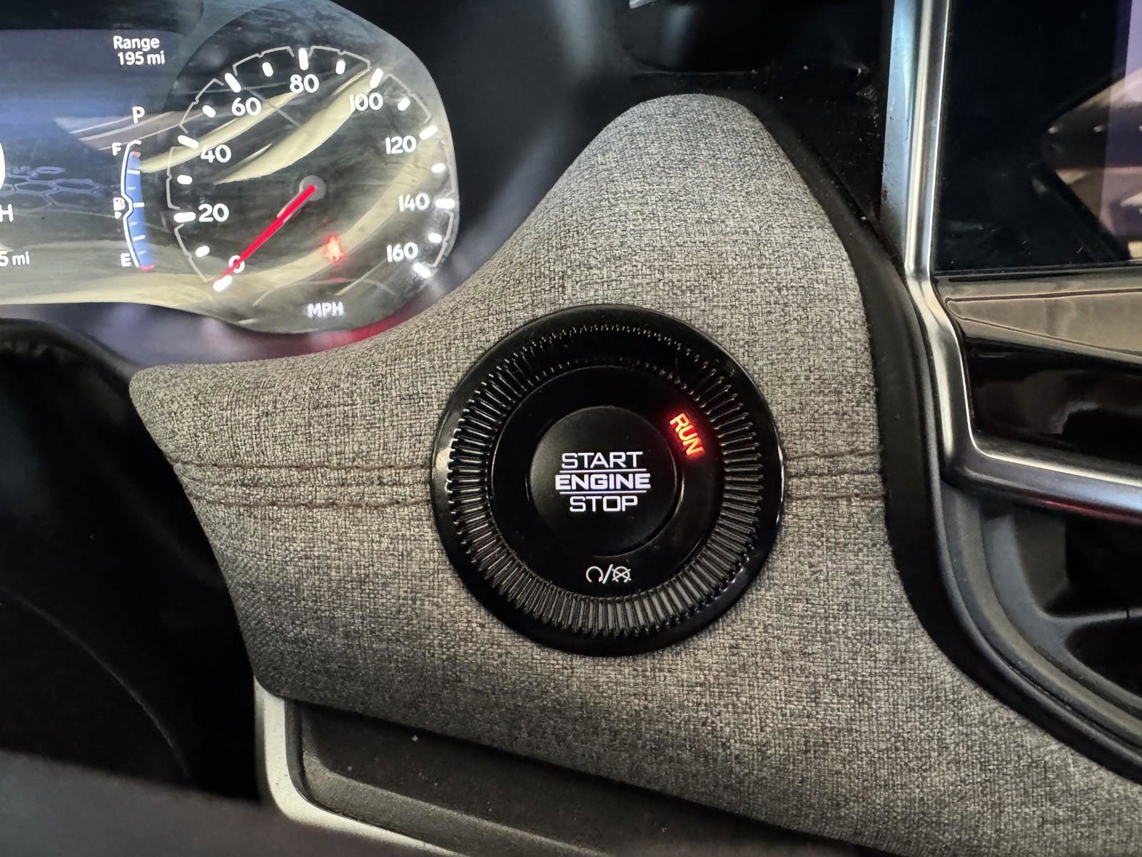 Used 2024 Jeep Compass Latitude image 15