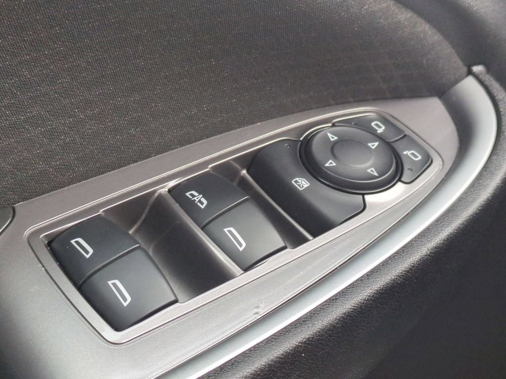 Used 2024 Chevrolet Malibu LT FWD image 29