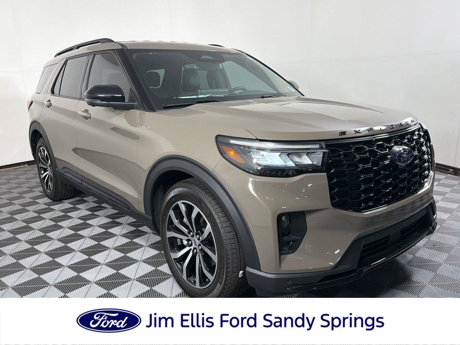 Used 2026 Ford Explorer ST-Line w/ Premium Package
