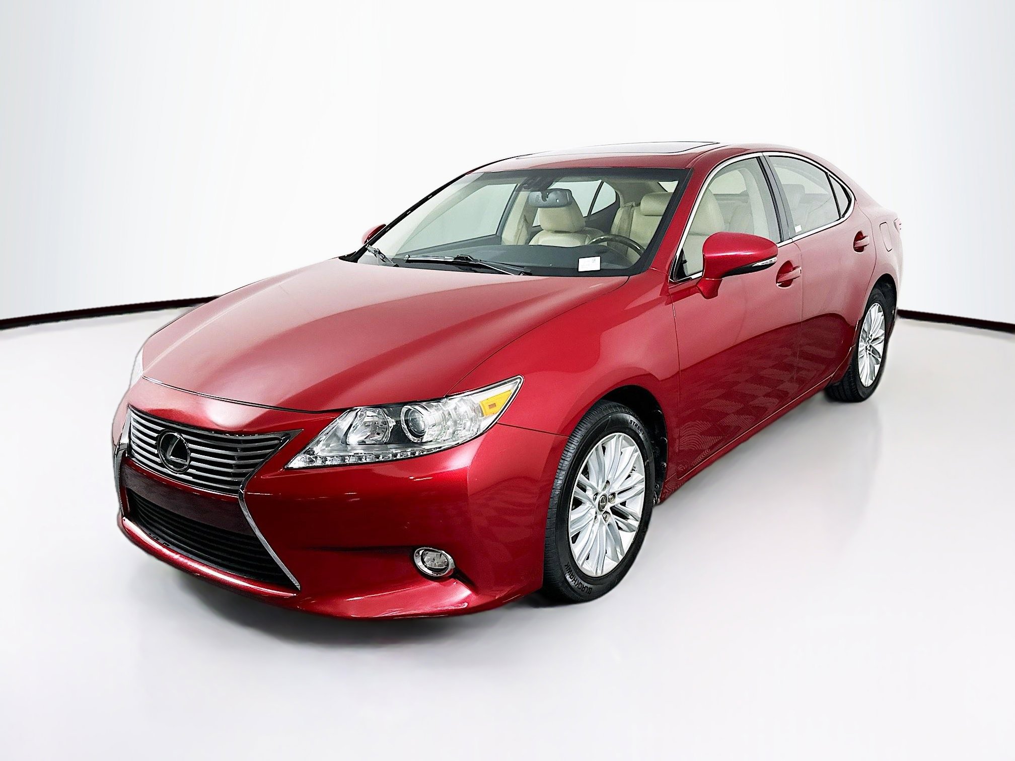 Used 2015 Lexus ES 350 w/ Luxury Package FWD image 3