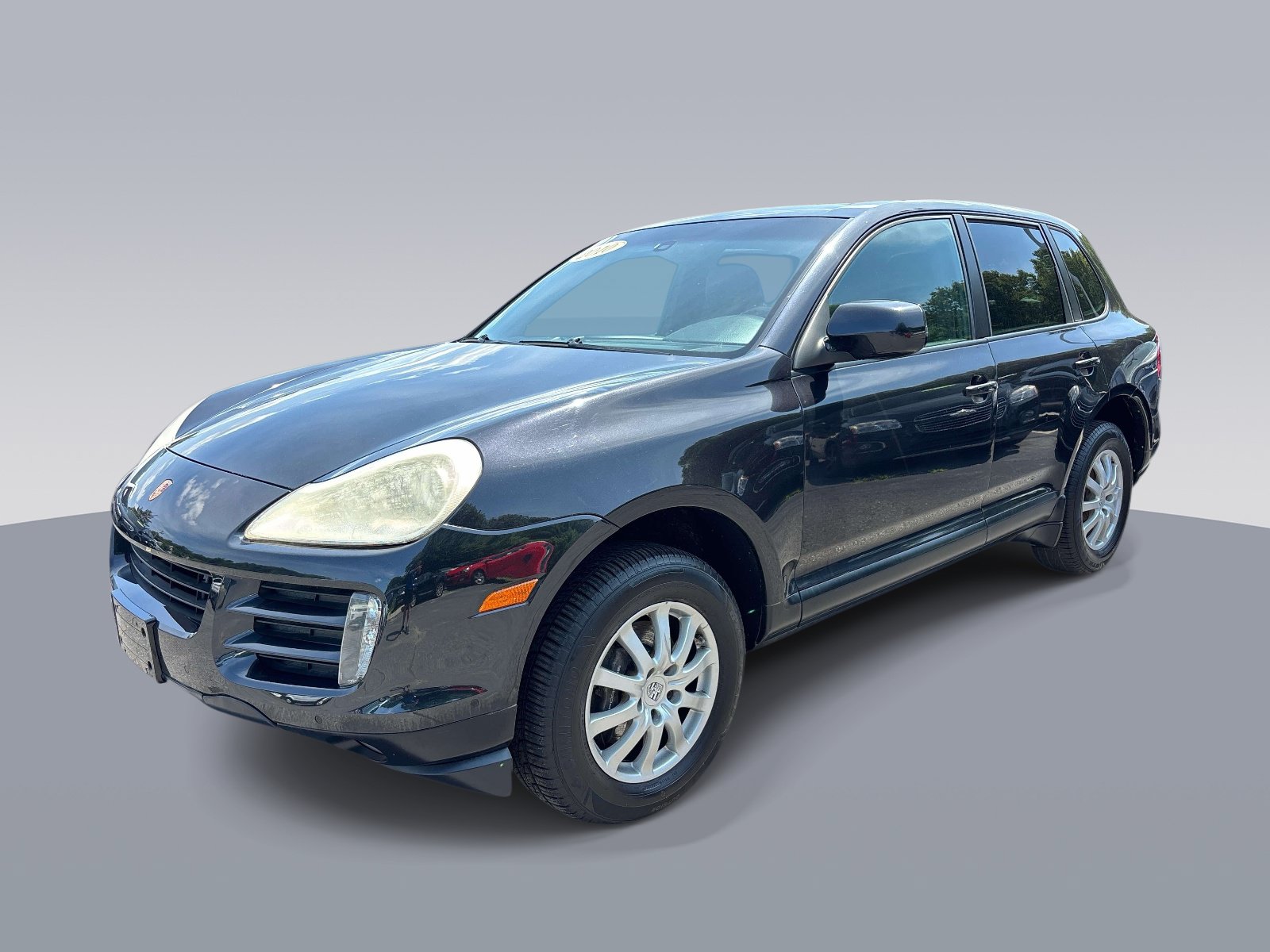 Used 2010 Porsche Cayenne AWD/4WD image 4
