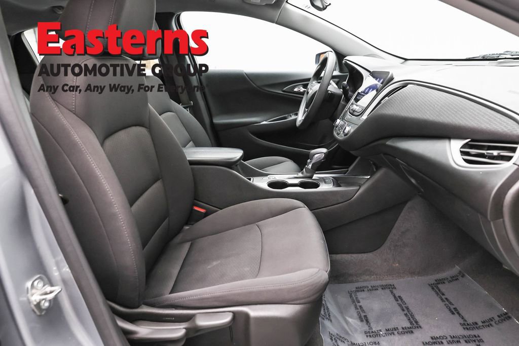 Used 2023 Chevrolet Malibu LT image 23