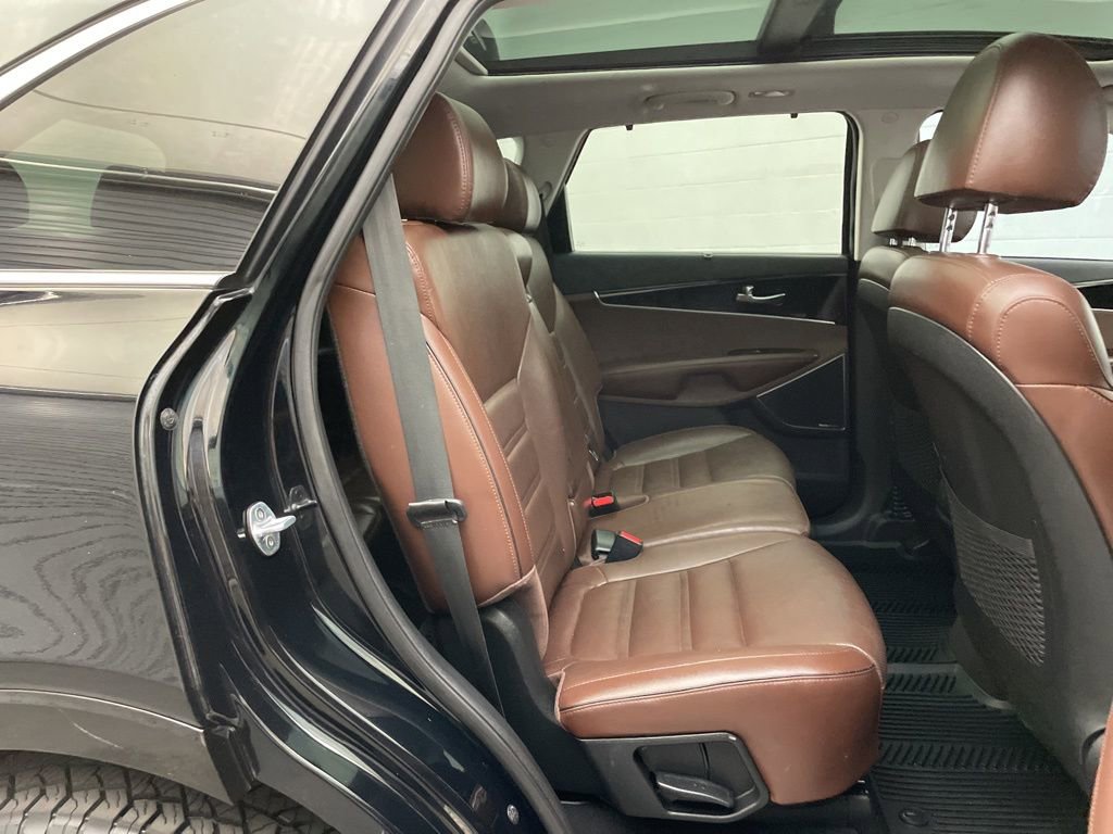 Used 2019 Kia Sorento SX w/ SX Touring Package image 30
