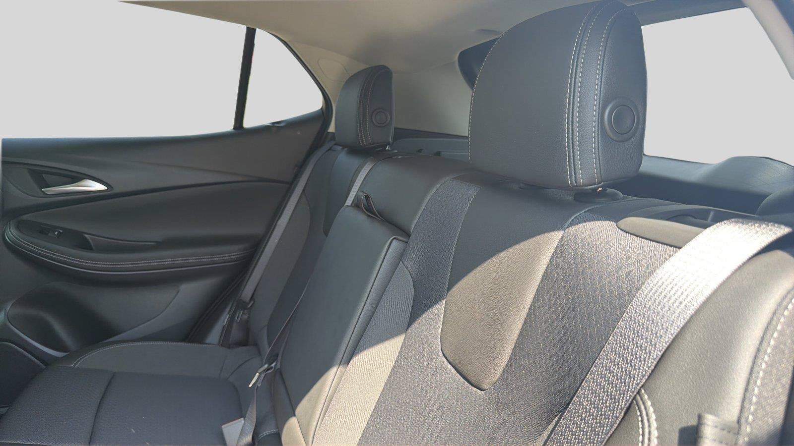 New 2026 Buick Encore GX Preferred w/ Advanced Technology Package AWD/4WD image 17