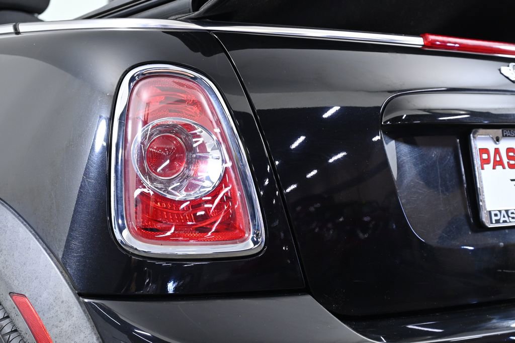 Used 2015 MINI Cooper S image 7