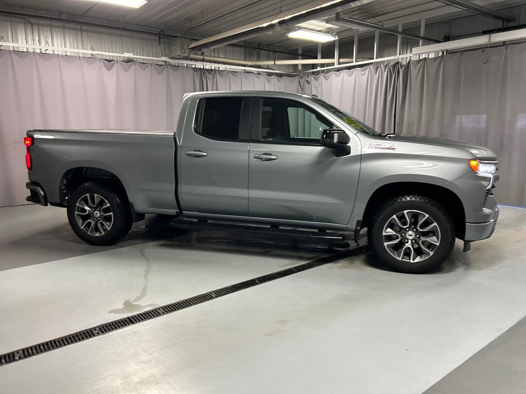 Used 2025 Chevrolet Silverado 1500 RST w/ Convenience Package II image 8