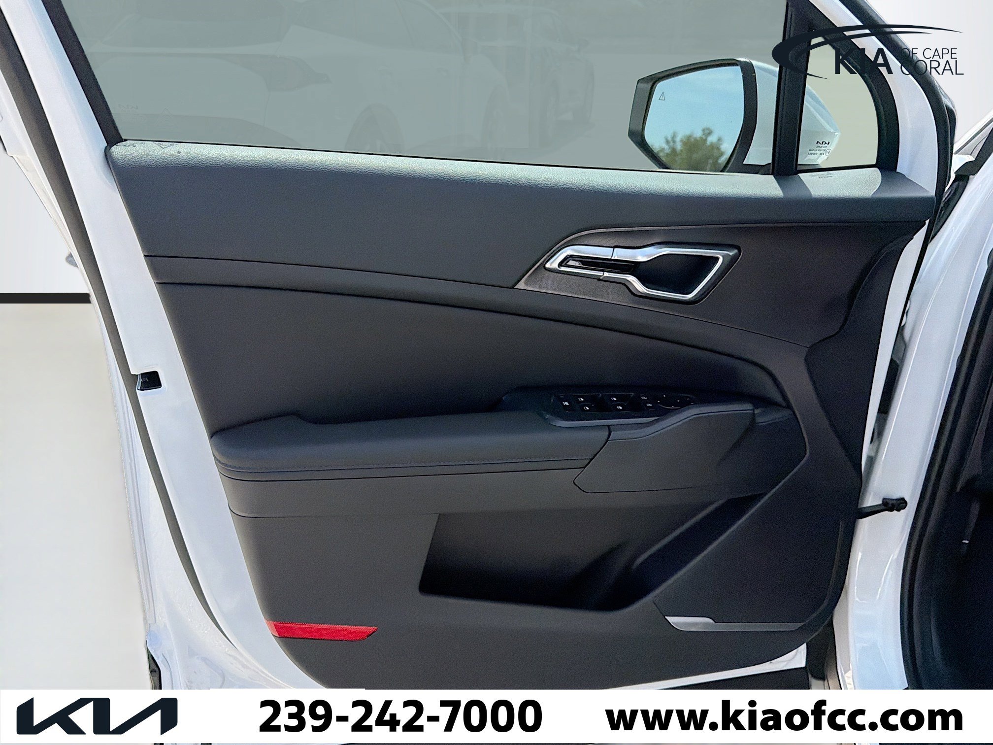 New 2026 Kia Sportage EX image 21