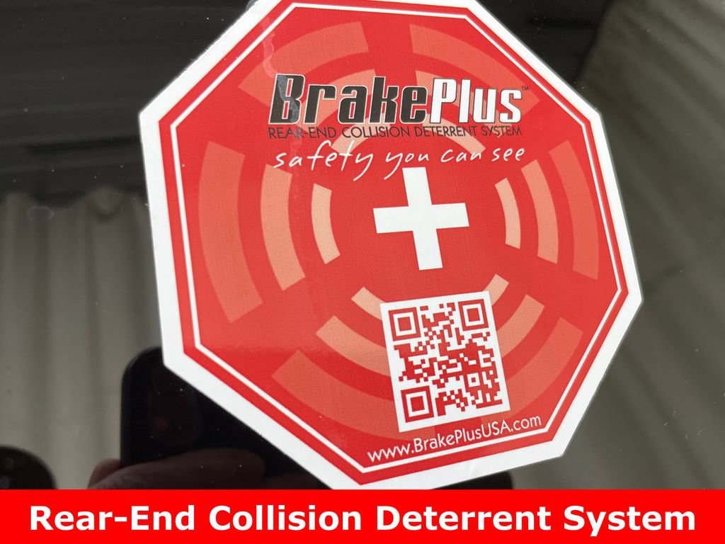 Certified 2021 Chevrolet Suburban RST w/ Luxury Package image 18