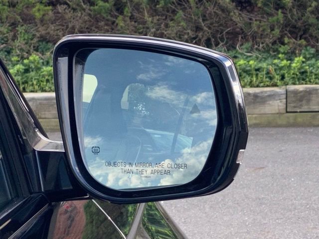 New 2025 Jeep Grand Cherokee Overland w/ Adv Protech Group III image 15