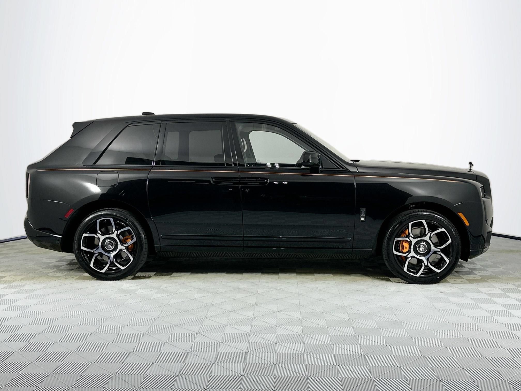 New 2026 Rolls-Royce Cullinan Black Badge AWD/4WD image 7
