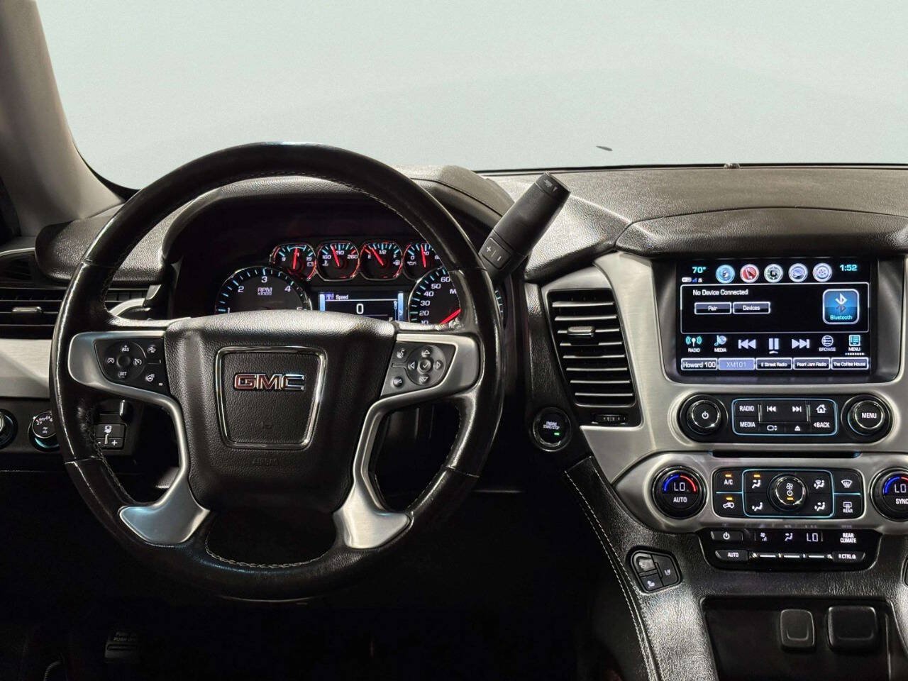 Used 2018 GMC Yukon SLT w/ Open Road Package AWD/4WD image 31