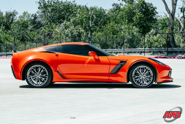 Used 2019 Chevrolet Corvette Z06 RWD image 12