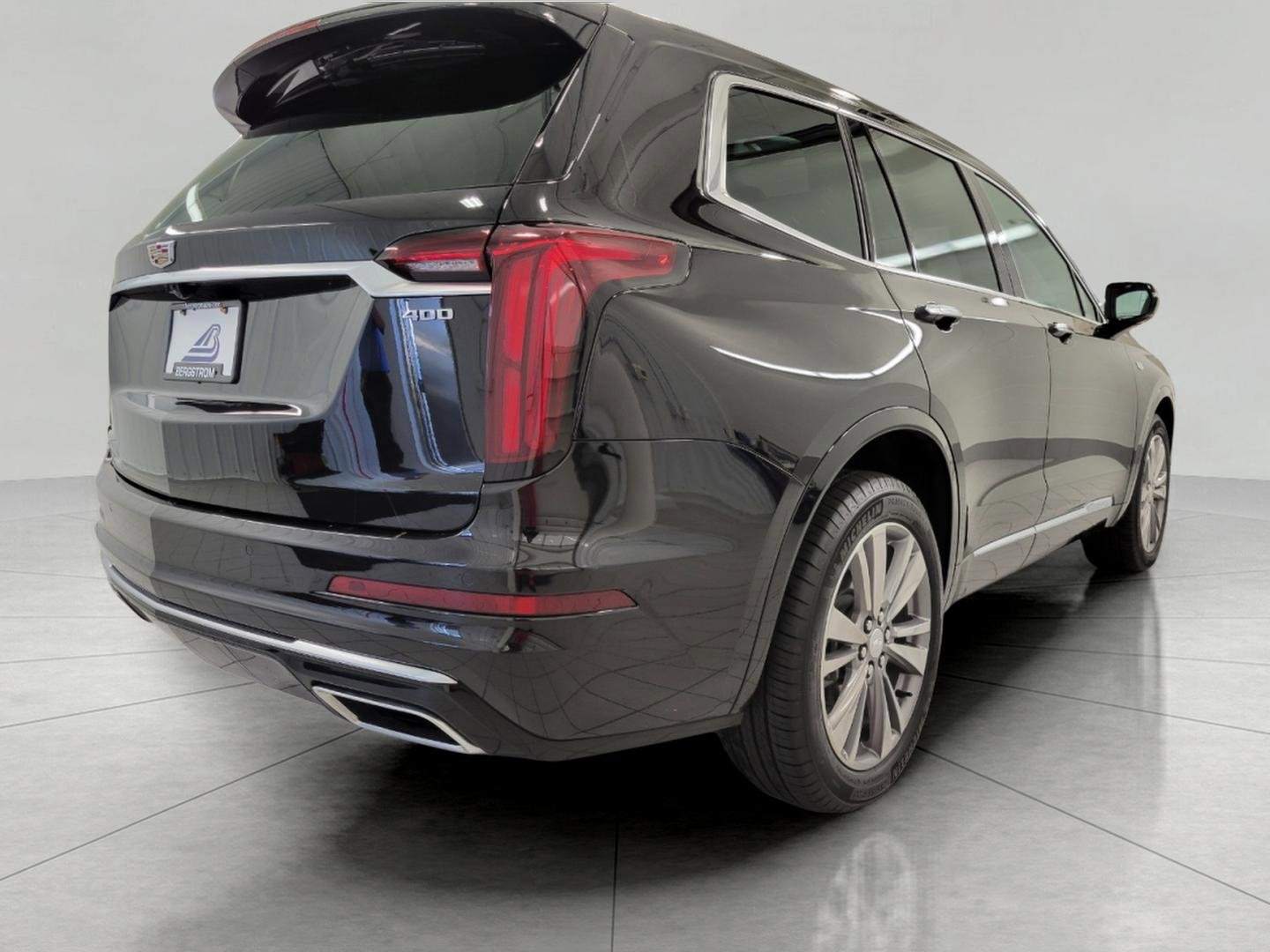 Certified 2025 Cadillac XT6 Premium Luxury image 20