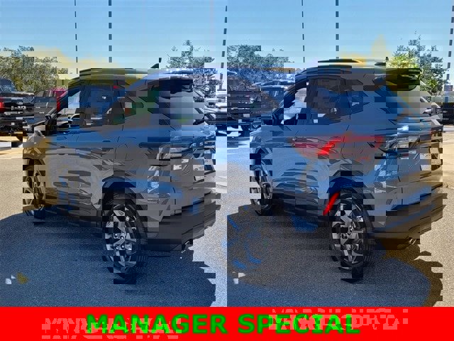 New 2025 Ford Escape ST-Line w/ Equipment Group 301A image 38