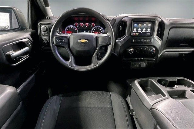 Used 2019 Chevrolet Silverado 1500 Custom w/ Custom Value Package image 10