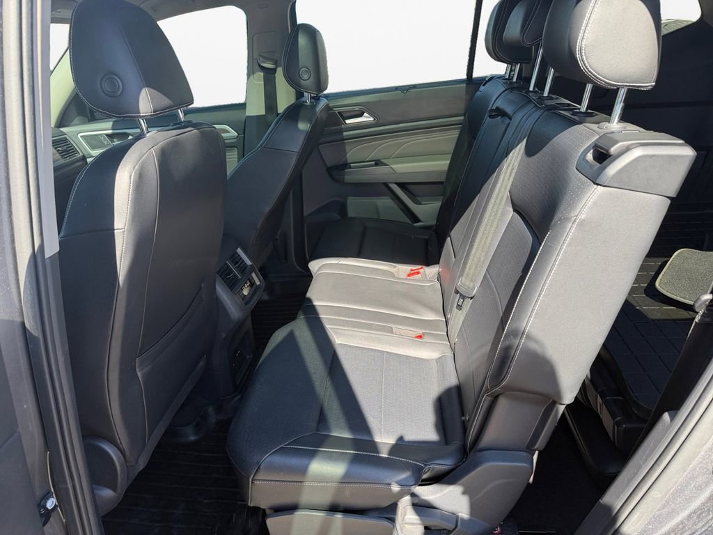 Used 2021 Volkswagen Atlas SEL image 13