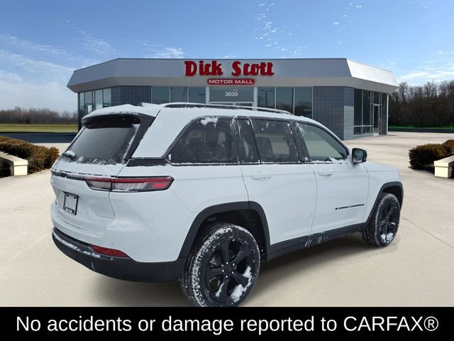 New 2026 Jeep Grand Cherokee Limited w/ Limited Altitude Package AWD/4WD image 3