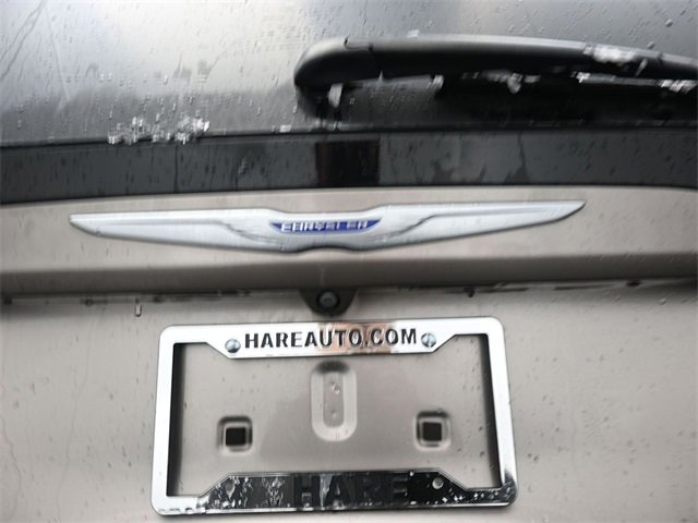 Used 2018 Chrysler Pacifica Touring-L Plus w/ Tire & Wheel Group image 26