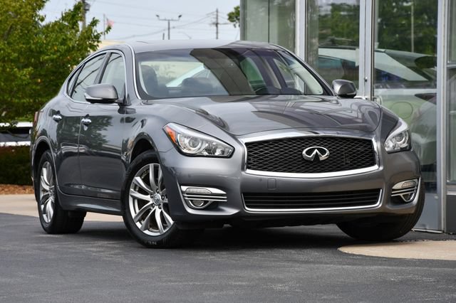 Used 2015 INFINITI Q70 3.7 w/ Deluxe Touring Package AWD/4WD image 5
