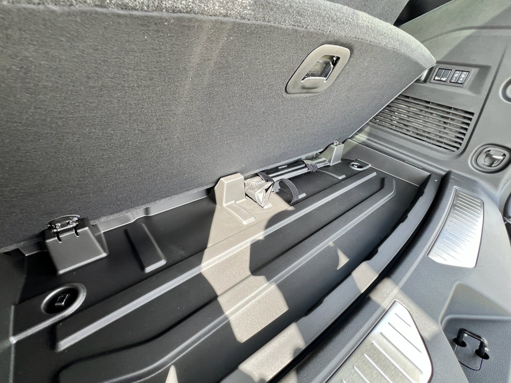 New 2026 Chevrolet Tahoe High Country w/ Sun And Tow Package image 35