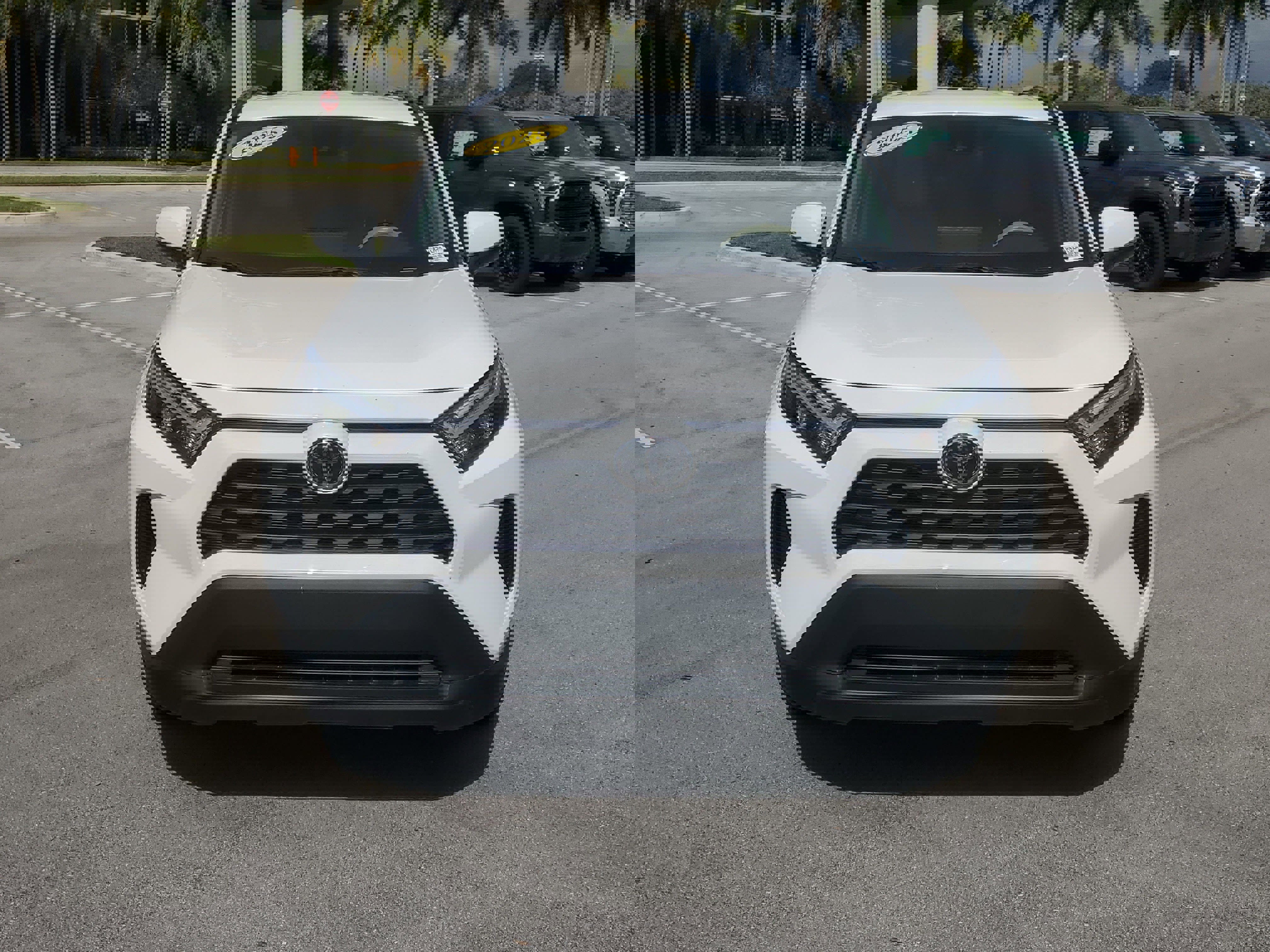 Used 2025 Toyota RAV4 XLE image 8