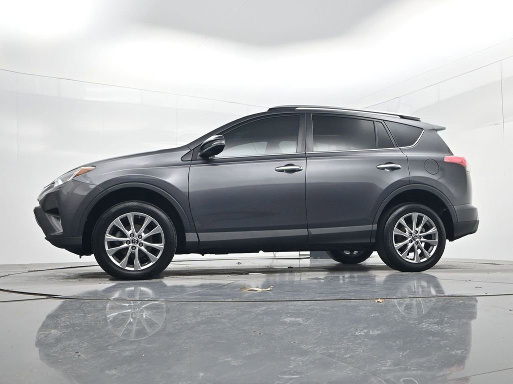 Used 2018 Toyota RAV4 Limited w/ Advanced Technology Package image 37