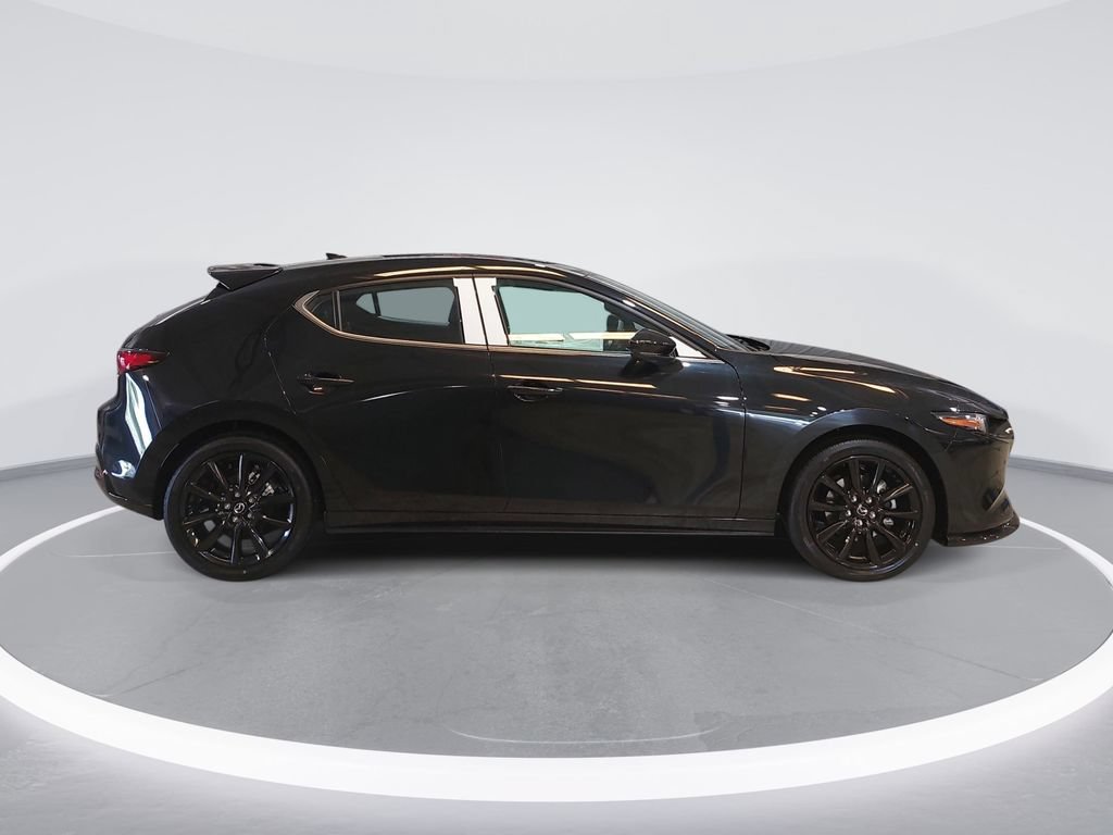 New 2026 MAZDA MAZDA3 Hatchback w/Premium Plus Pkg AWD/4WD image 4