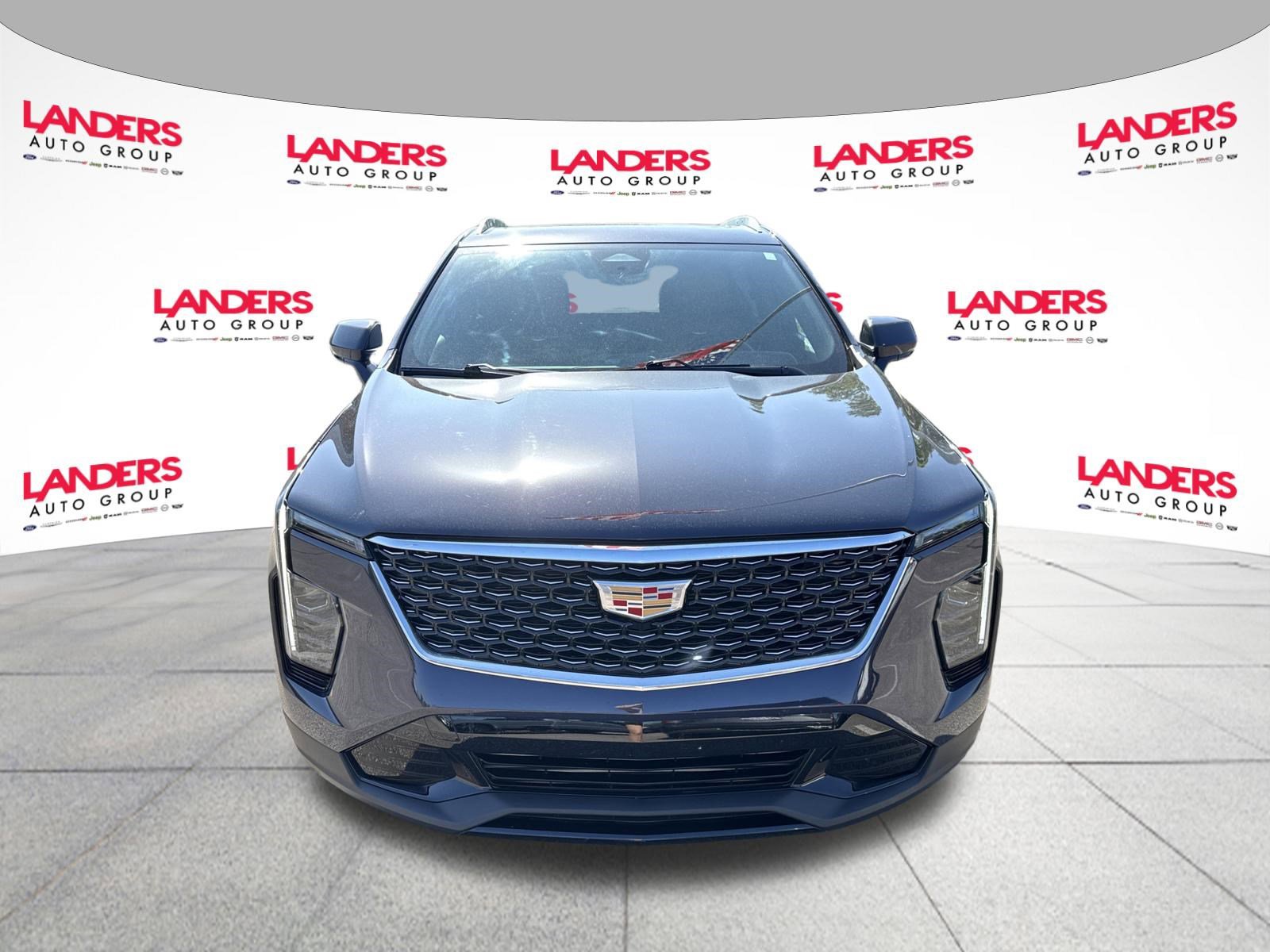 Used 2024 Cadillac XT4 Premium Luxury FWD image 8